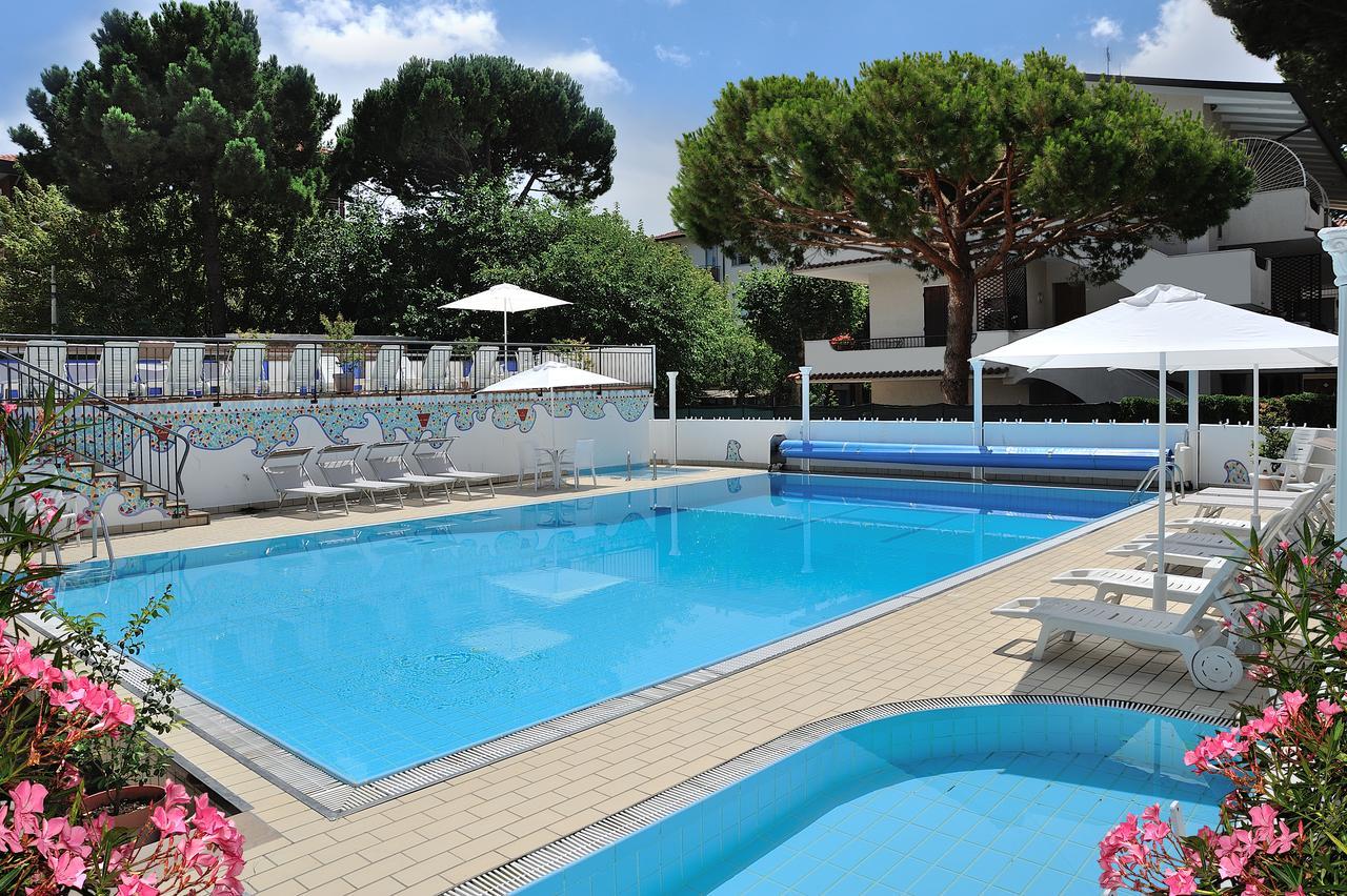 Antea Hotel Cervia Esterno foto