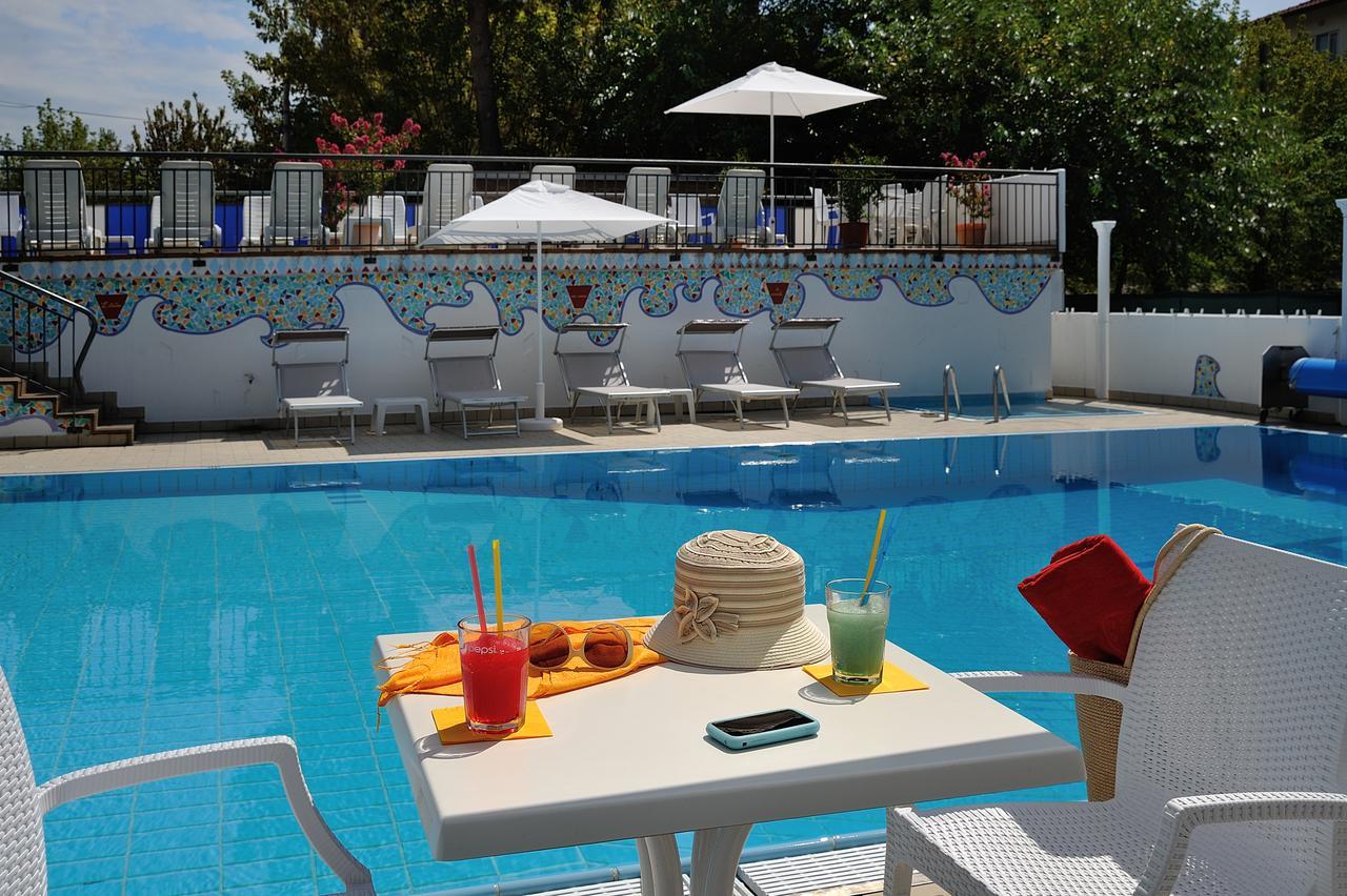 Antea Hotel Cervia Esterno foto