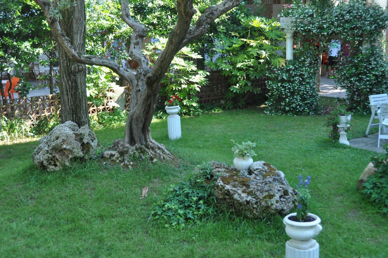 Antea Hotel Cervia Esterno foto